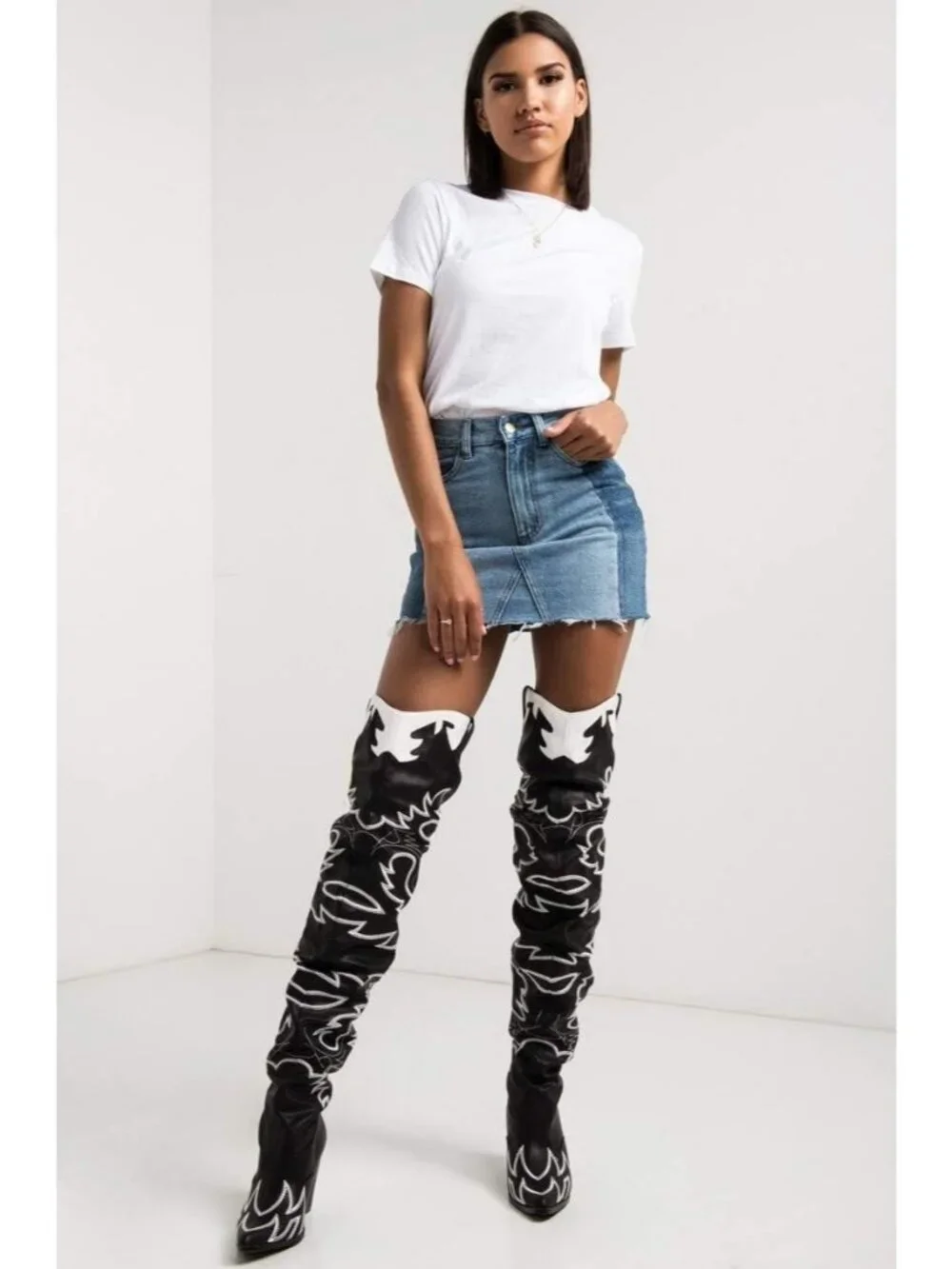 Women's Black White Western Chunky Heel High Slip Resistant Block Heels Boots - Picture 3 of 6